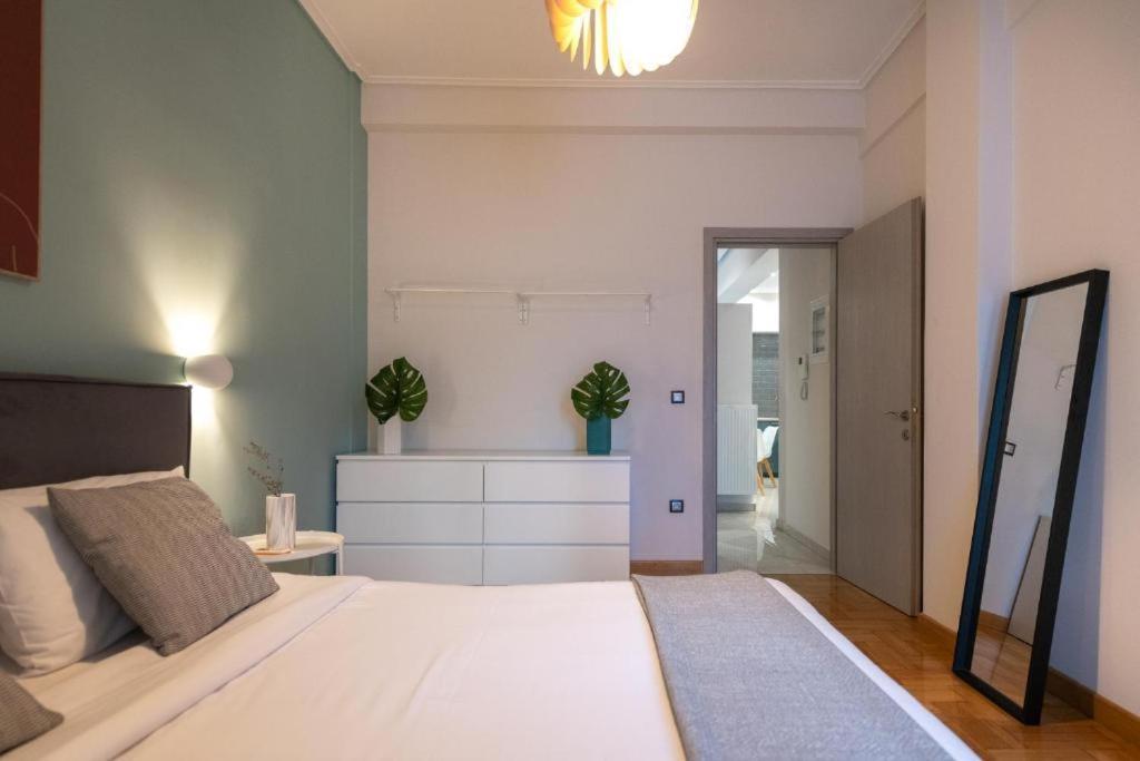 The Mint'S Apartment Iofontos Atenas Exterior foto